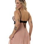 Camisola de Renda com Tule