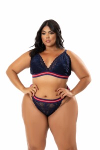Conjunto de renda Plus Size