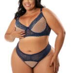 Conjunto Plus Size Feminino com Tule