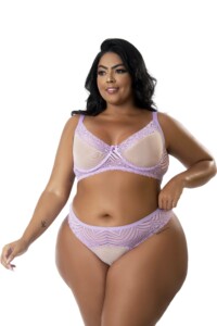 Conjunto Plus Size Feminino com Tule