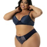 Conjunto Plus Size com renda vazada