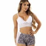 Short Doll Estampado com Renda