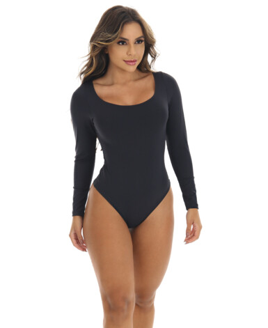 Body preto feminino manga longa