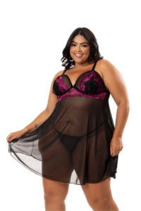Camisola Plus Size com calcinha em Renda Bicolor