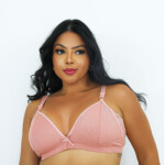 Soutien Reforçado Plus Size Canelado com Renda