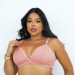 Soutien Reforçado Plus Size Canelado com Renda