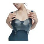 Harness - Top em Couro e Correntes