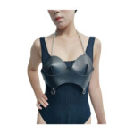 Harness - Top em Couro e Correntes